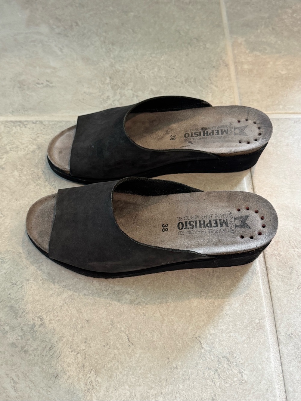Mephisto Hanik Black Leather Sandal Slide size 38 US size 7